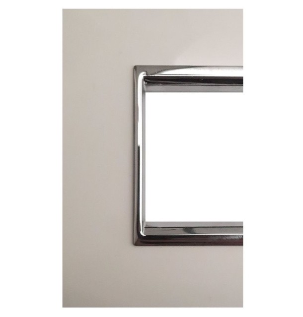 Placca NewPrestige 7 moduli avorio ECL3087A 8053676571710 elettrocanali