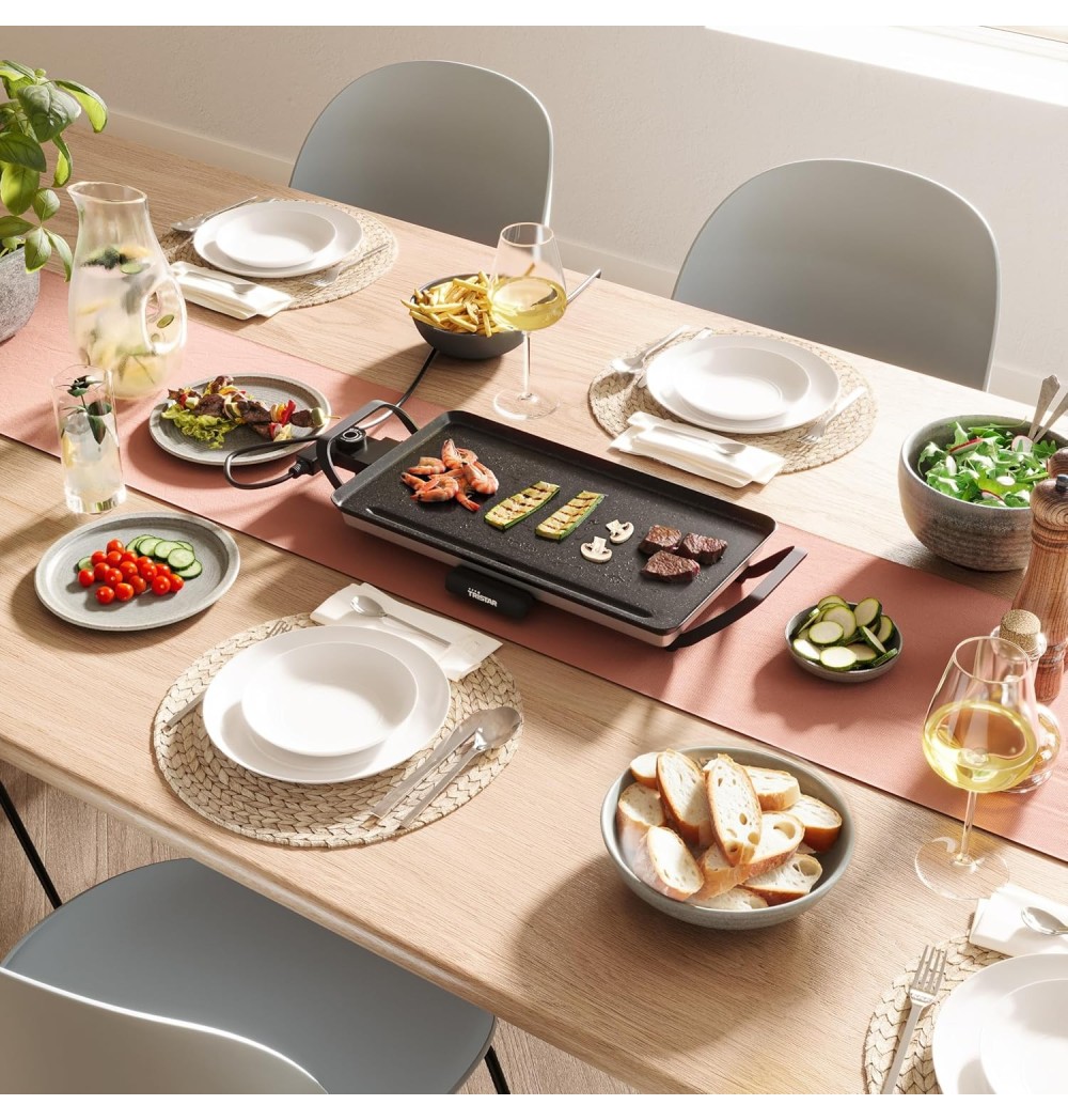Tristar Table Grill Slim M - Piastra di cottura con ampia superficie di 46 x 26 cm - Termostato regolabile BP-2667